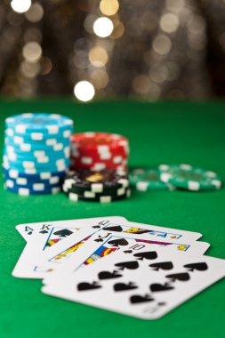 kiototo mobile app interface showing slot games and live casino options